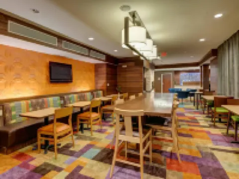 แฟร์ฟิลด์อินน์ บายแมริออท โปโตแมกมิลส์ โรงแรมในวูดบริดจ์