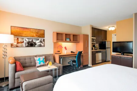 TownePlace Suites Kalamazoo Отели в г. По По