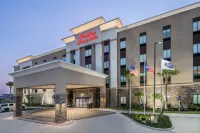 Hampton Inn & Suites by Hilton Portland Corpus Christi, TX - 2-Star