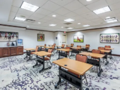 ヒルトン ガーデン イン エーケン エイキンのホテル