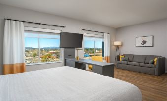 Hampton Inn & Suites by Hilton Huntsville Downtown