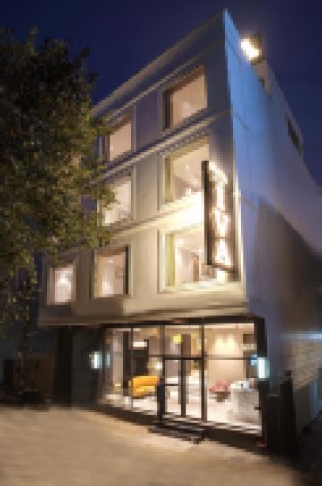 Iva Premium Delhi Airport - Free Airport Drop