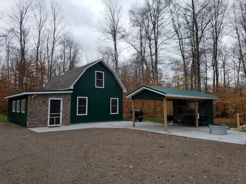 Petoskey - Enjoy the great outdoors from the Cozy and peaceful cabin!