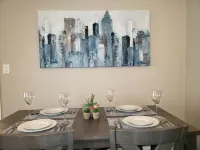 Private Parking/Comfy Bed/25mins to ORD>MDW>DT>HOSP Hotels near Concordia University Chicago