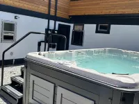 NEW Luxury Condo 2 blocks from Historic Main Street in Downtown Walla Walla โรงแรมในวัลลาวัลลา