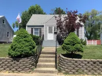 Dunes Cottage - Sleeps 8 - 3bd/2 baths