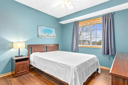 Wonderful home in prime Rosemount location.