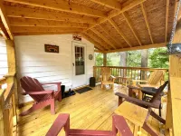 Lake Luzerne Cottage with Lake Rights 15 Min from Lake George