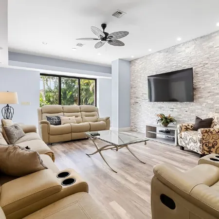 Dream Getaway Away in 6BR/4.5 Bath Oasis with Heated Pool, Steps from the Beach