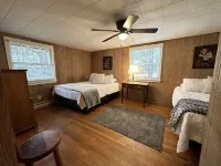 Cabin 11 - Tranquility in Pioneer Village, The Great Smoky Mountains, NC