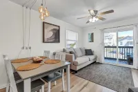 Swell Life at CB ~ 1/2 block to the beach w/ pool!