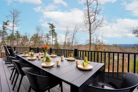 New A-Frame Chalet- Views- Heated SwimSpa- Firepit- Sauna- Dogs OK- Sleeps 14