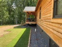 Cabin on Gaston. Fishing, hunting, relaxation in luxury. Hotels in Mecklenburg County