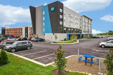 Tru by Hilton Pigeon Forge Отели в г. Пиджен Фордж