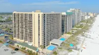 SunDestin Resort Unit 1818-PENTHOUSE 2 BR/OCEAN FRONT/OCEAN/CITY VIEWS/FIREWORKS Shoreline Village Mall附近的飯店