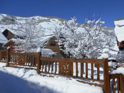 New apartment very good team warm mountain atmosphere Vars 05560