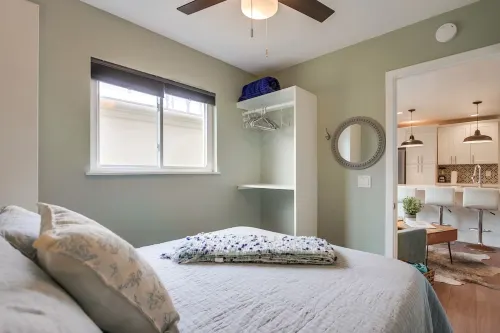 On the sand! Cozy spot with pets welcome!