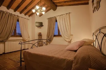 Agriturismo Casa al Povero Отели в г. Вольтерра