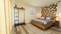 beautiful country house Hotels near Blue Cypress Lake