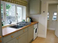 Traditional Cottage in the centre of Glencoe Hotels in Ballachulish