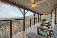 Great Views! Great Rates! King Bed, Firepit, Gas Grill, Dogs Free! Book Today!