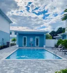 Tranquil Townhouse, Community Pool, Dock access, Waterfront Community!