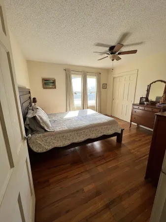 Winnie's Place- Highland Lakes/Hill Country Отели в г. Марбл Фолс