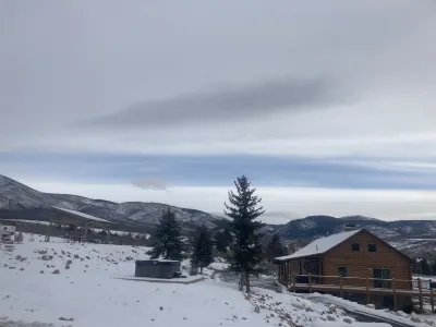 Beautiful Private Luxury Cabin with Hot Tub
