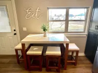 Stylish, modern, REMODELED : Central Location