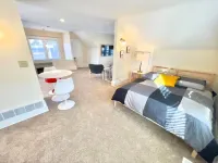 Luxury 6Br/5FB Lake Retreat I Steam & Infrared Saunas by Lake BdeMakaSka