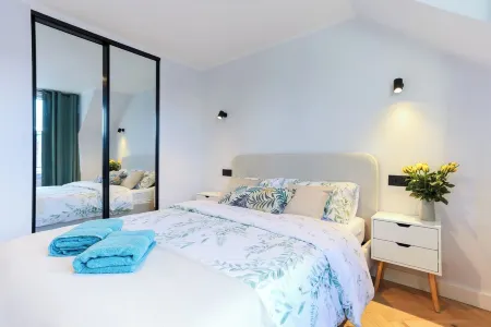 Luxurious City Centre Apartment