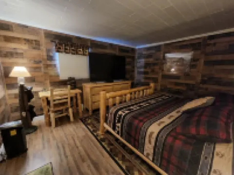 Cabin Apt 20Min to Gatlinburg Across from Ntl Park GameRoom+FirePit+Pet Friendly