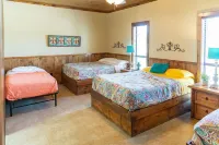 Longhorn•Pool•Cabana Kitchen•Quiet SubDiv•Sleeps 27•FREE Frio Access +VIP Perks