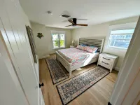 3 Bed 2 Bath on Deep Canal 5 minutes to channel CLEAN & NICE. New boat hoist