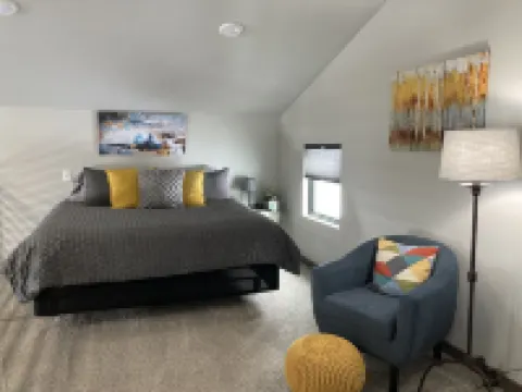 Modern Relaxing Escape - The Clancy Cottage