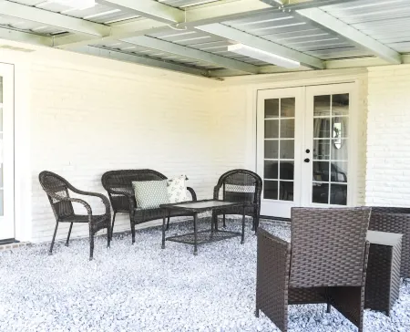 Spacious, Remodeled Home in the Heart of Hammond