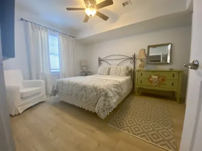 Brand new 2BR apartment steps from the beach 🏖