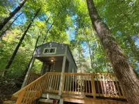 Raccoon's Nook Tiny Home