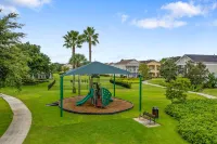 Sale! Family Home Near Disney with Private Pool/Spa, 4 Beds 3.5 Baths, King Beds