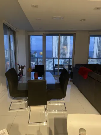 Beautiful 2 bedroom condo w/ocean views