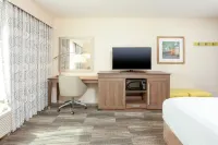Hampton Inn Niles/Warren - Pools