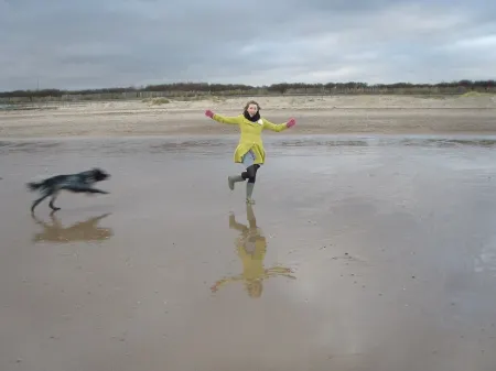 The Hayloft - Warm, romantic and relaxing with wood-burning stove. Dogs welcome