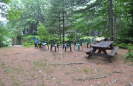 Relax & Recharge! Tranquil Family-Owned, Sebago Lake Area, Pets free