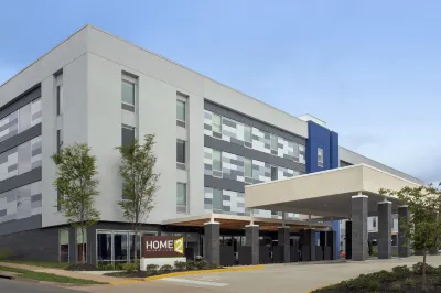 Home2 Suites by Hilton Charlottesville Downtown Hotel di Charlottesville