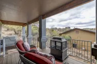 The Retreat at Thumb Butte - Hot Tub