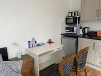 Cozy CLEAN studio near Southend Airport/Hospital