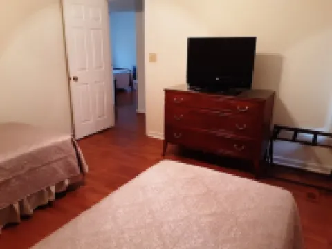 19th Hole off Pinehurst #6 Whole House with Huge New Deck