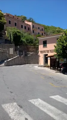 Tranquility and spectacular views Hotels in Marciana