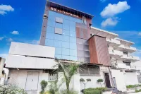 Hotel Star Inn Hotels near Chhapar wali masjid