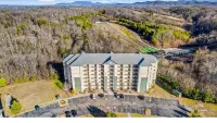 On Mountain Time Condo w/ Hot Tub, 2 Pools, Balcony & Mountain Views